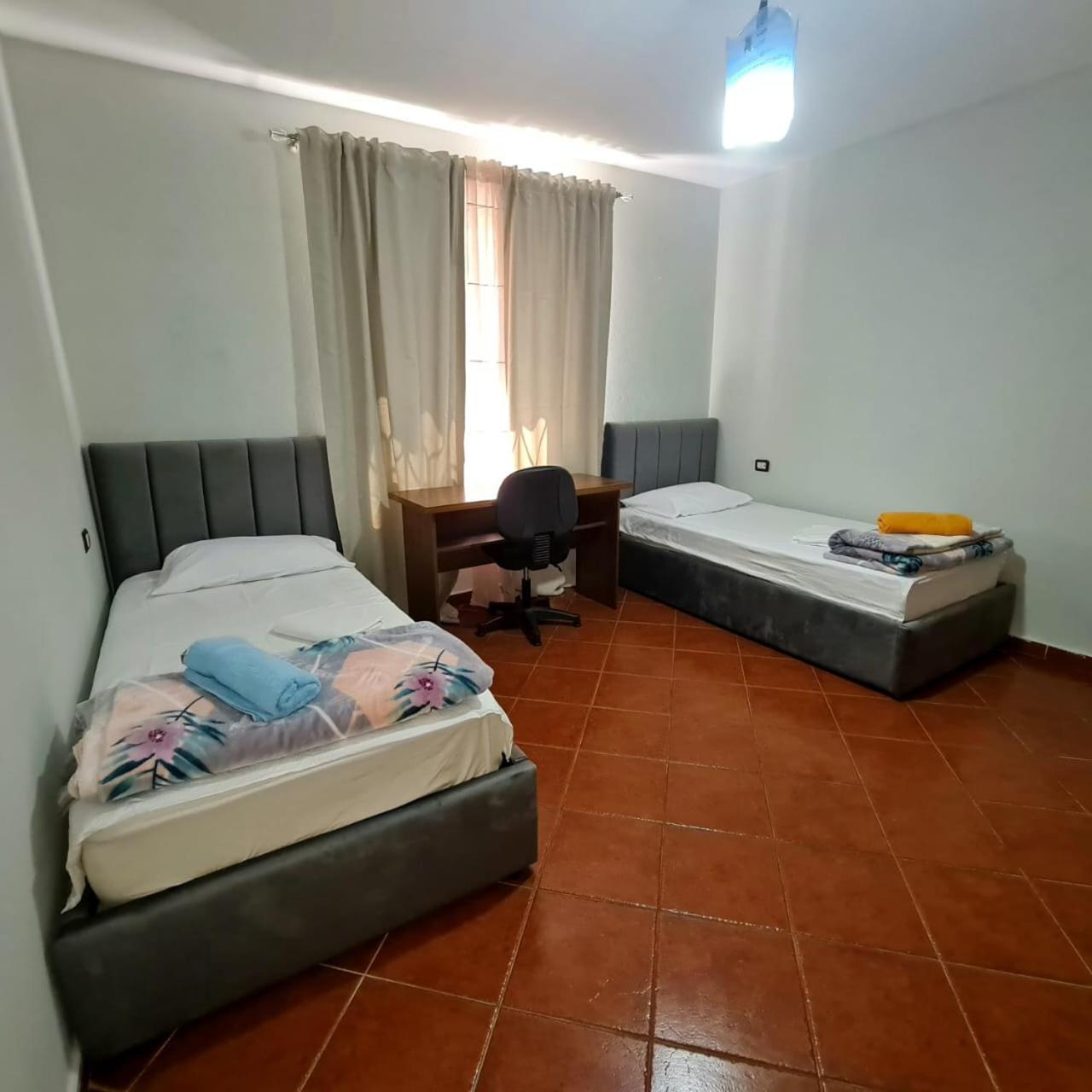 Calmly, Spacious Apartment Next To Usa Embassy Tirana Zewnętrze zdjęcie